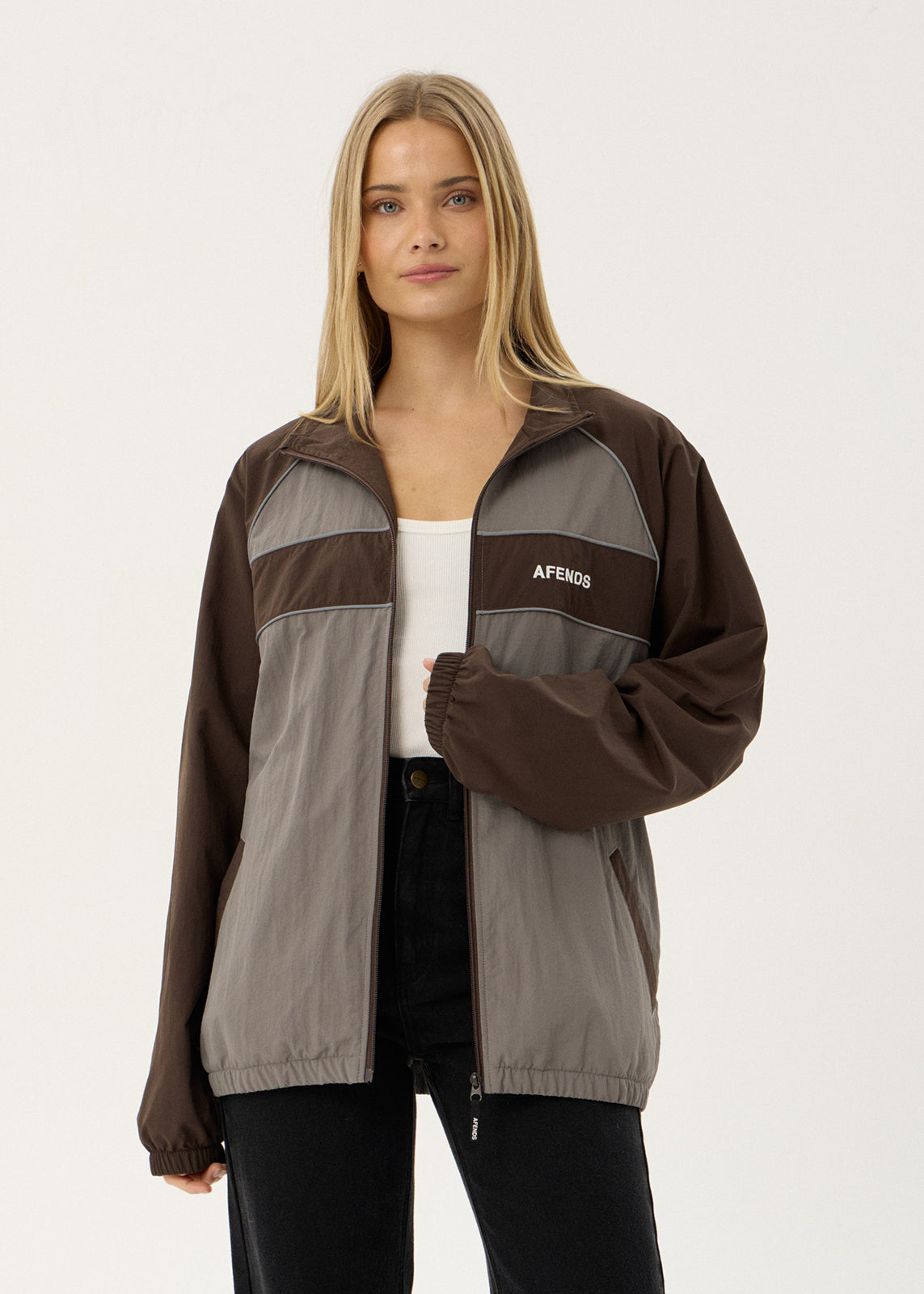 Spicy Sports Spray Jacket - Olive