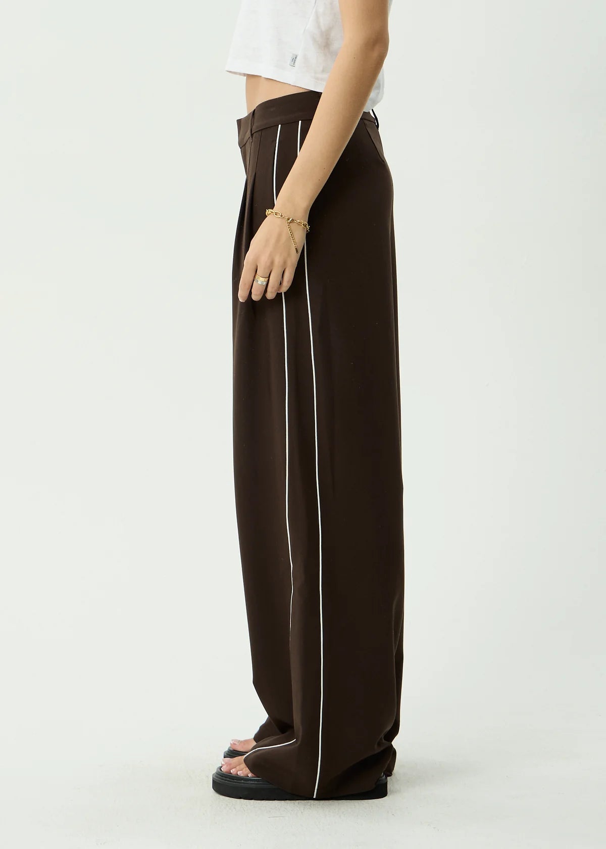 Dita Low Rise Trouser - Coffee