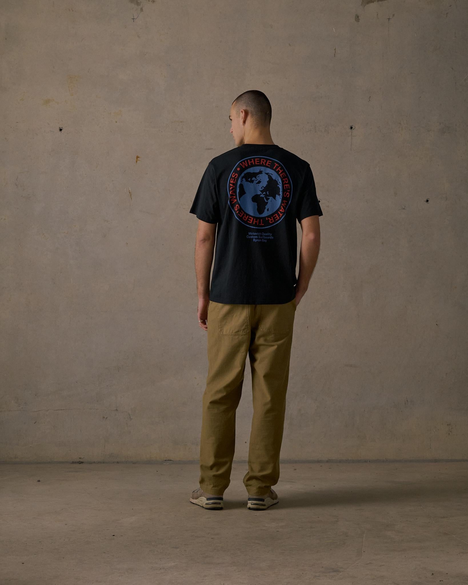 Waves Tee - Black