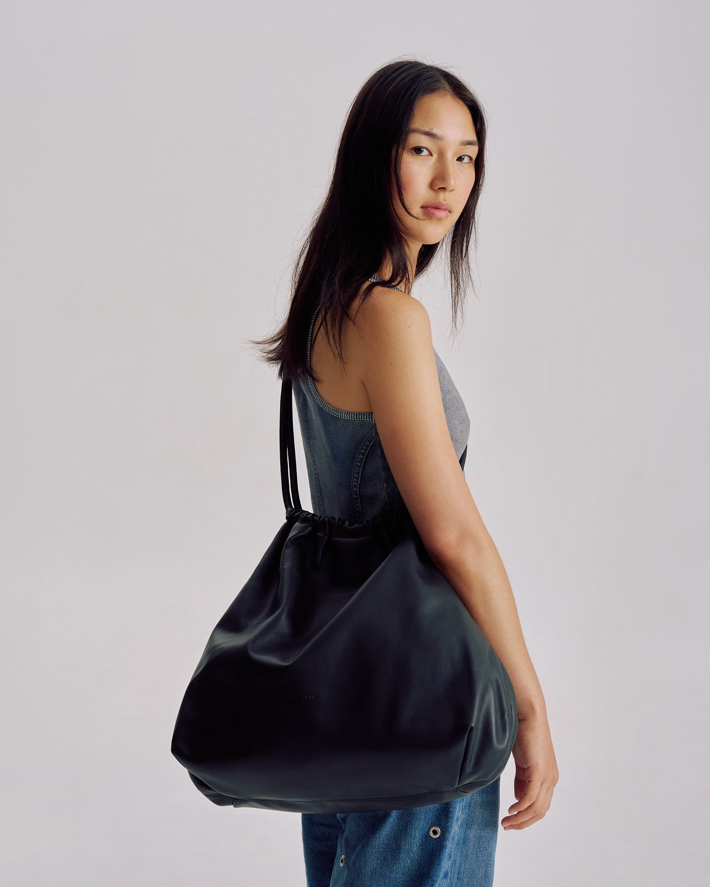 Alma XL Bag - Black