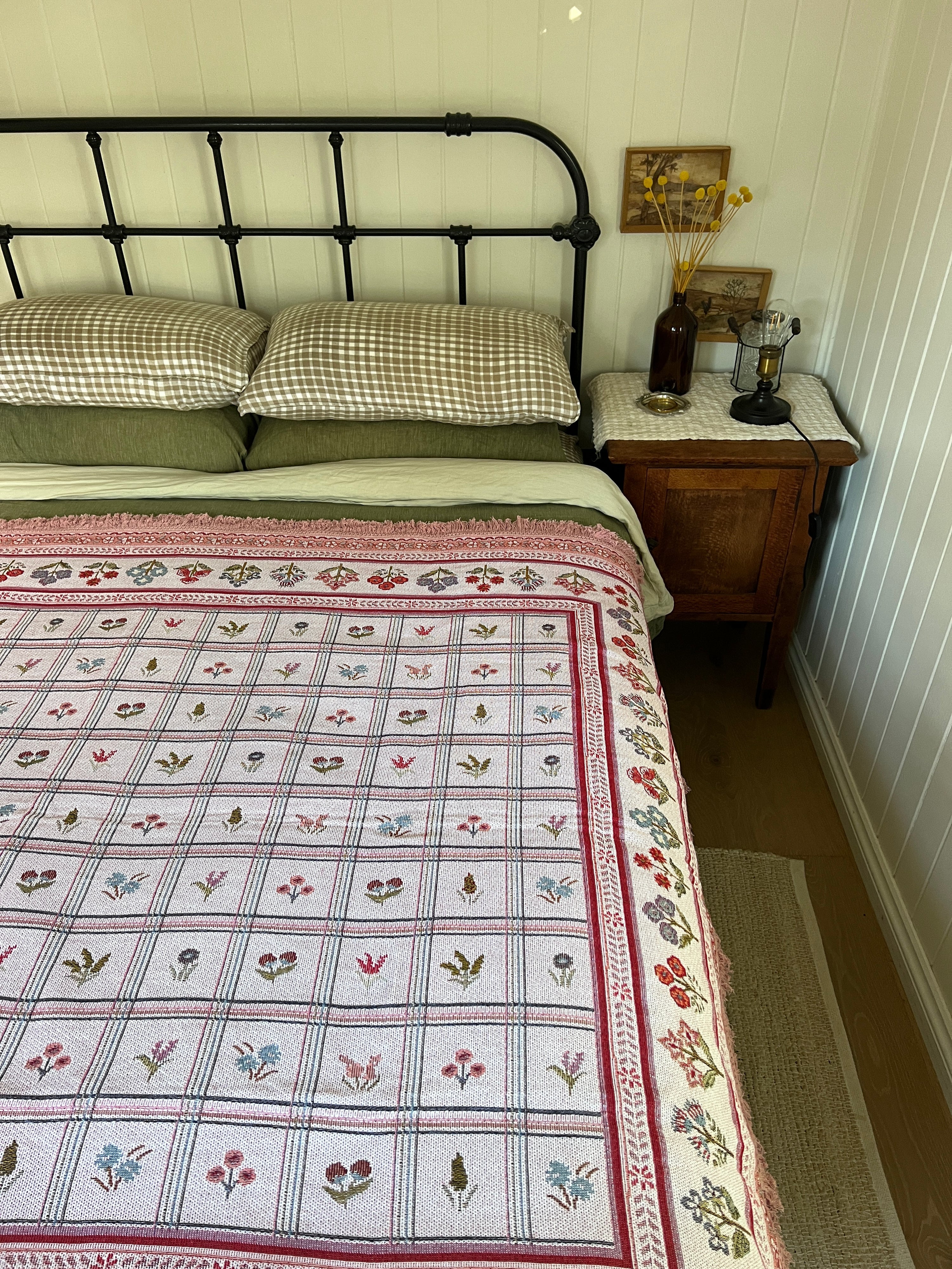 The Petal Travel Rug
