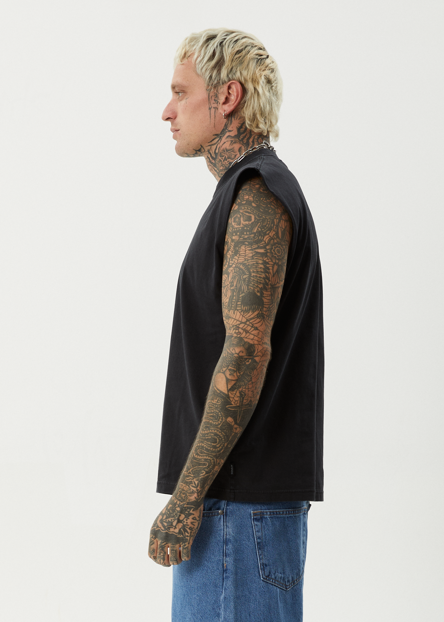 Fast Forward - Sleeveless Tee - Stone Black