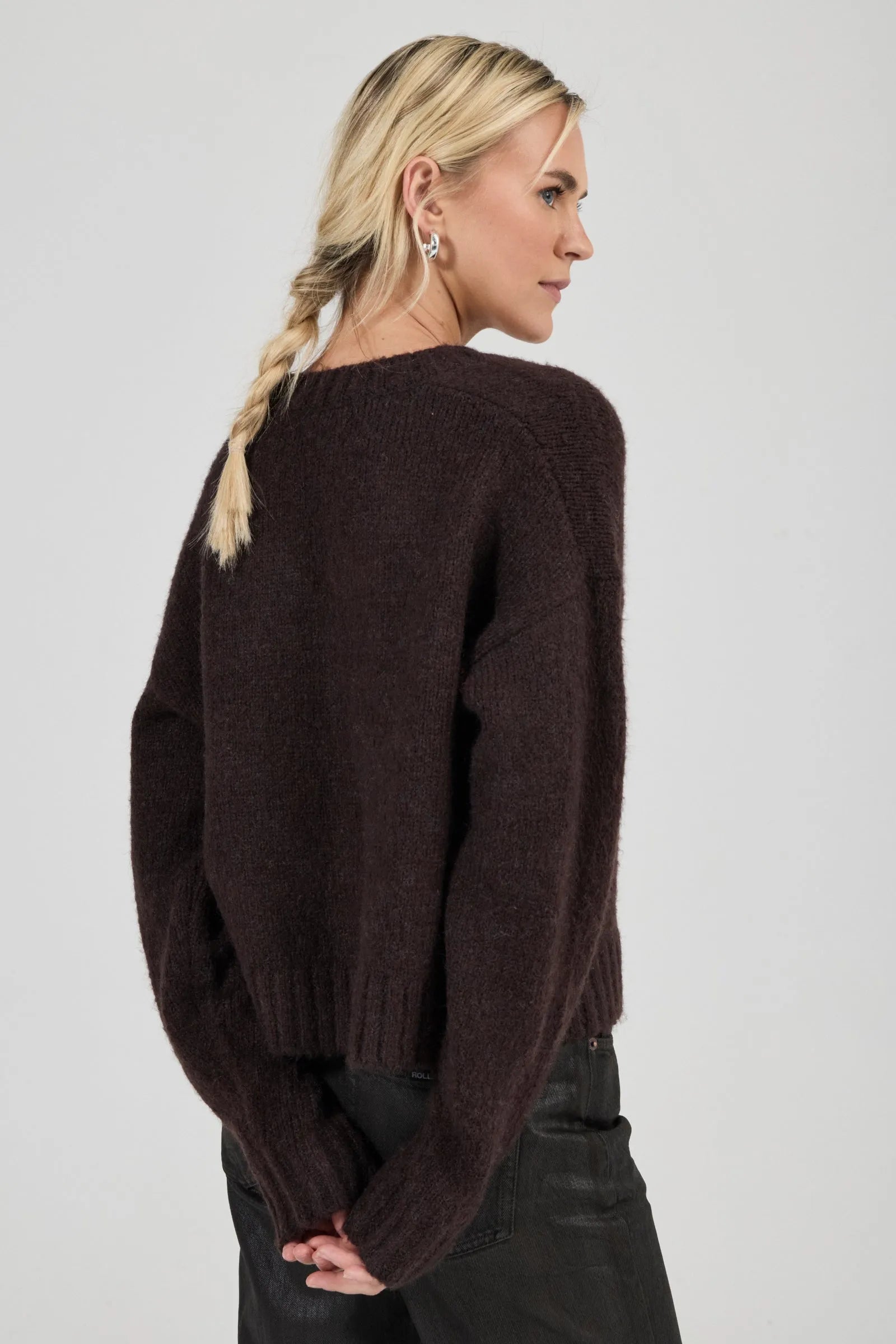 Tomboy V Neck Knit - Espresso