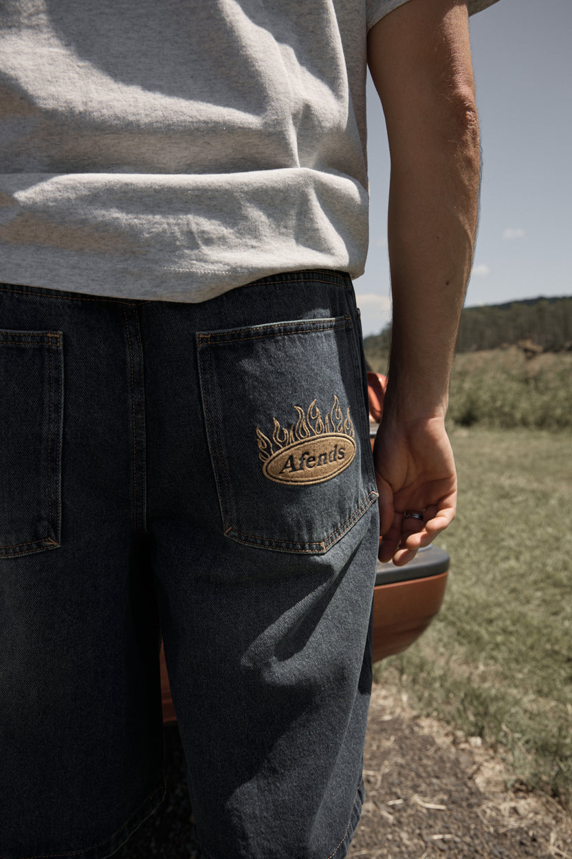 Fast Forward - Denim Ultra Baggy Pleated Short 24" - Vintage Wash