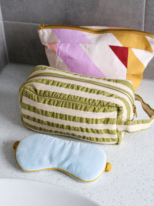 Pistachio Seersucker Dopp Kit