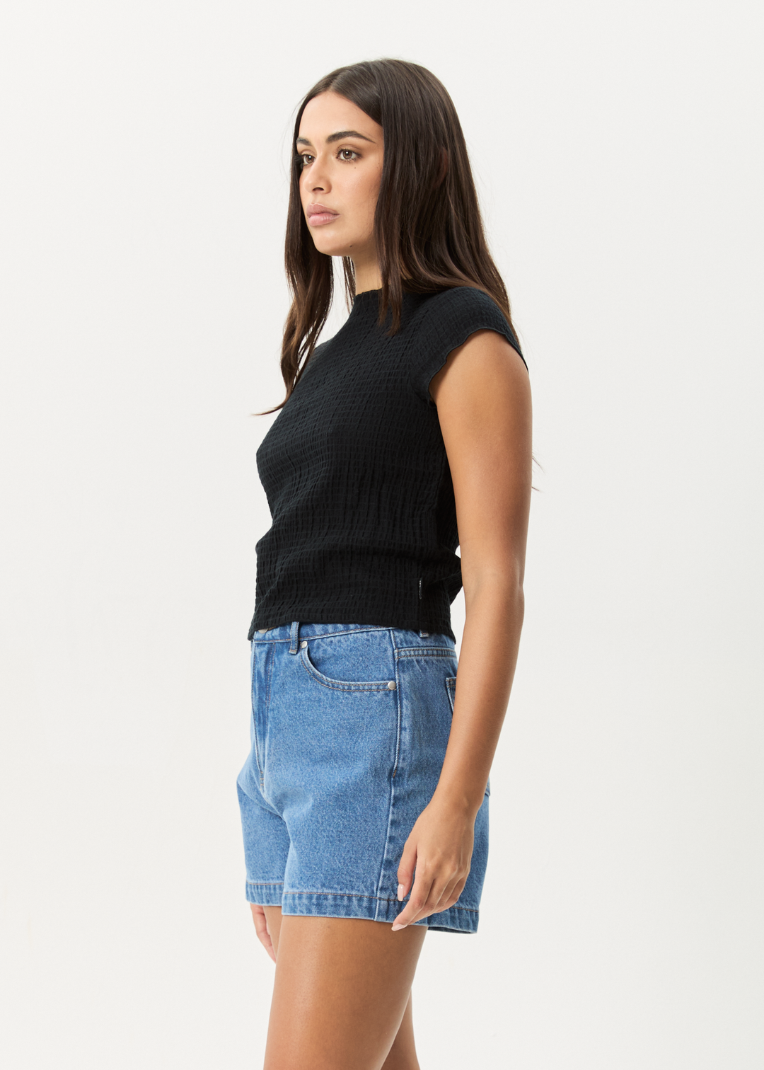 Focus Seersucker Mock Neck Top - Black