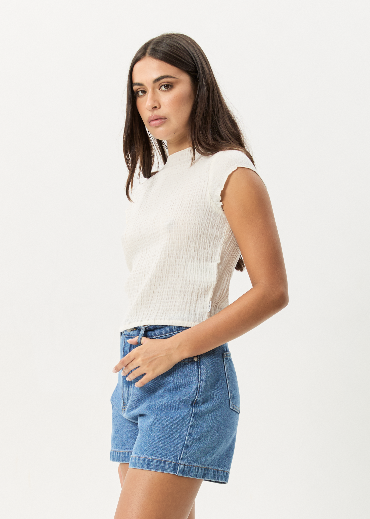 Focus Seersucker Mock Neck Top - Off White