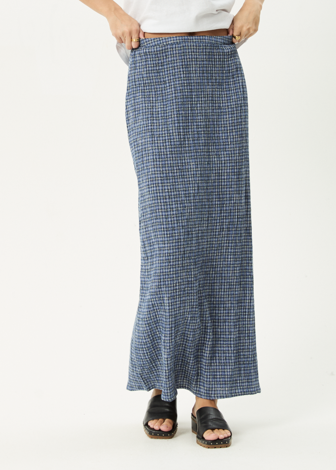 Shipwreck Seersucker Maxi Skirt - Marlin