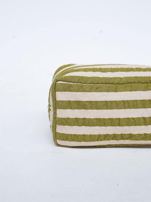 Pistachio Seersucker Dopp Kit