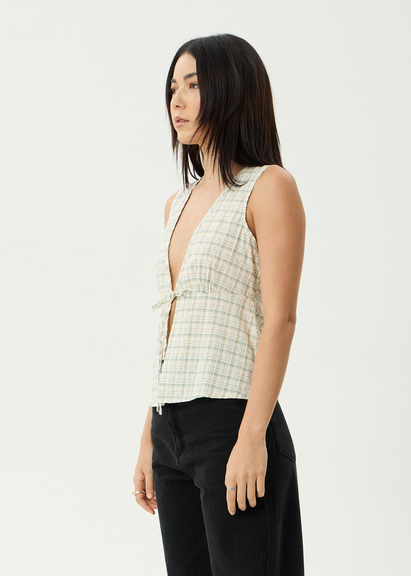 Legacy - Seersucker Sleeveless Top - Boa Check