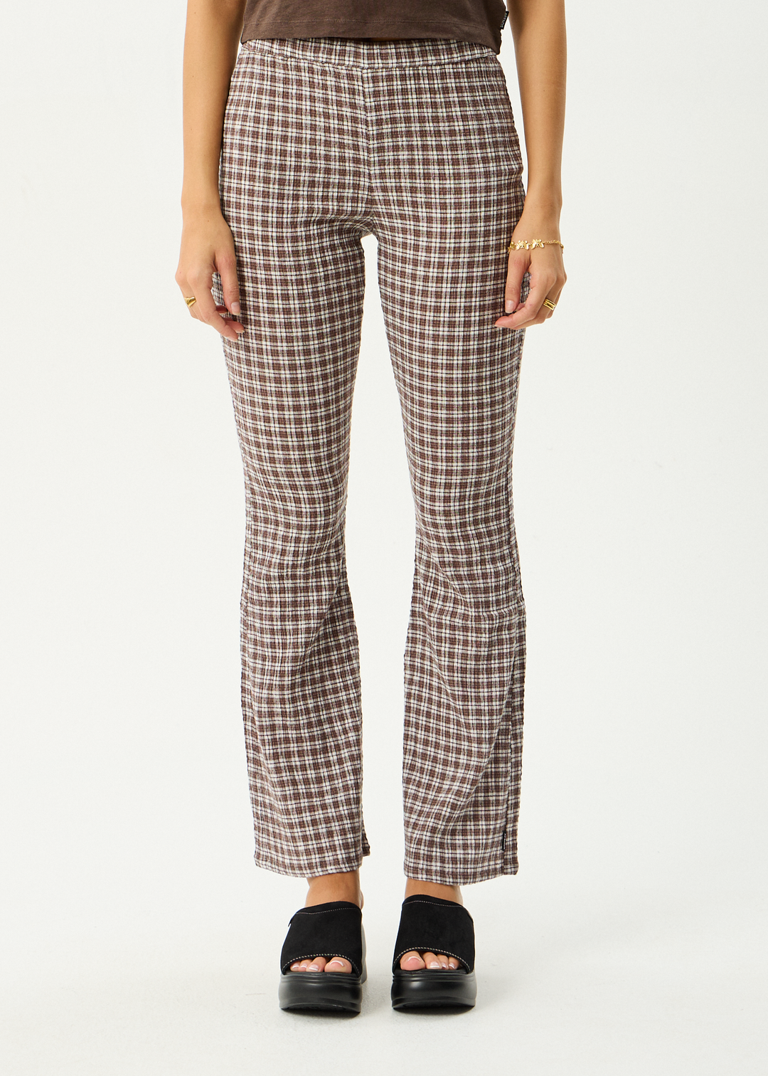 Base Seersucker Flare Pant - Coffee Check
