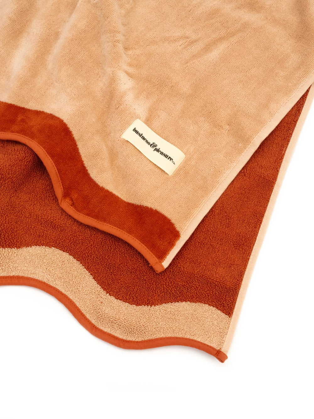 The Beach Towel - Riviera Pink