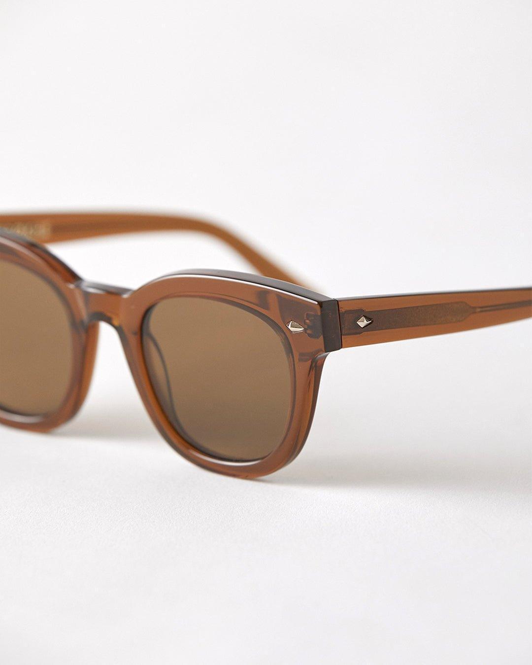 Dylan ZERO - Maple Polished / Brown Zero