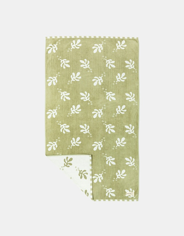 The Beach Towel - Green Jacquard