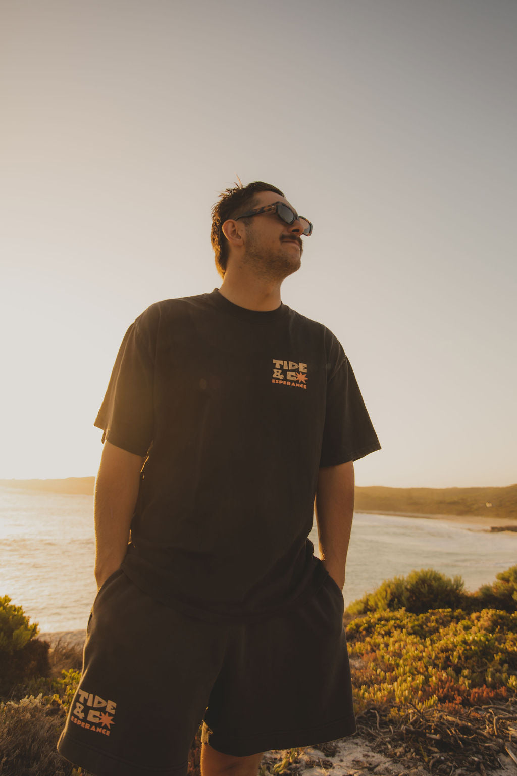 Tide Town Lobster Unisex Tee - Black