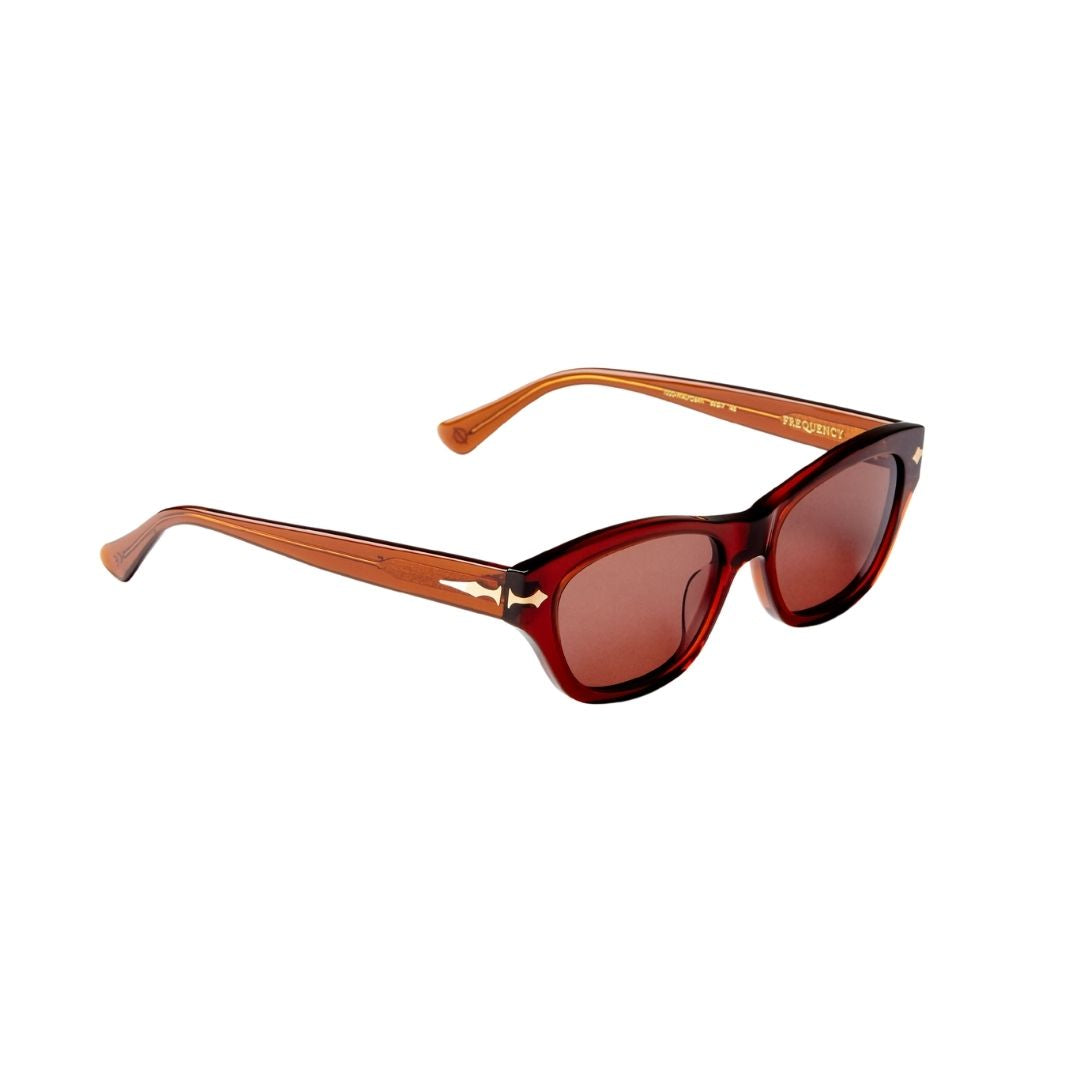 Frequency - Maple Polished / Brown